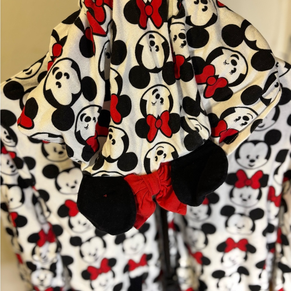 Minnie Mouse Adult Onsie - Picture 5 of 7